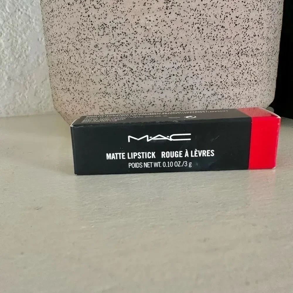 Mac Lady Danger lipstick